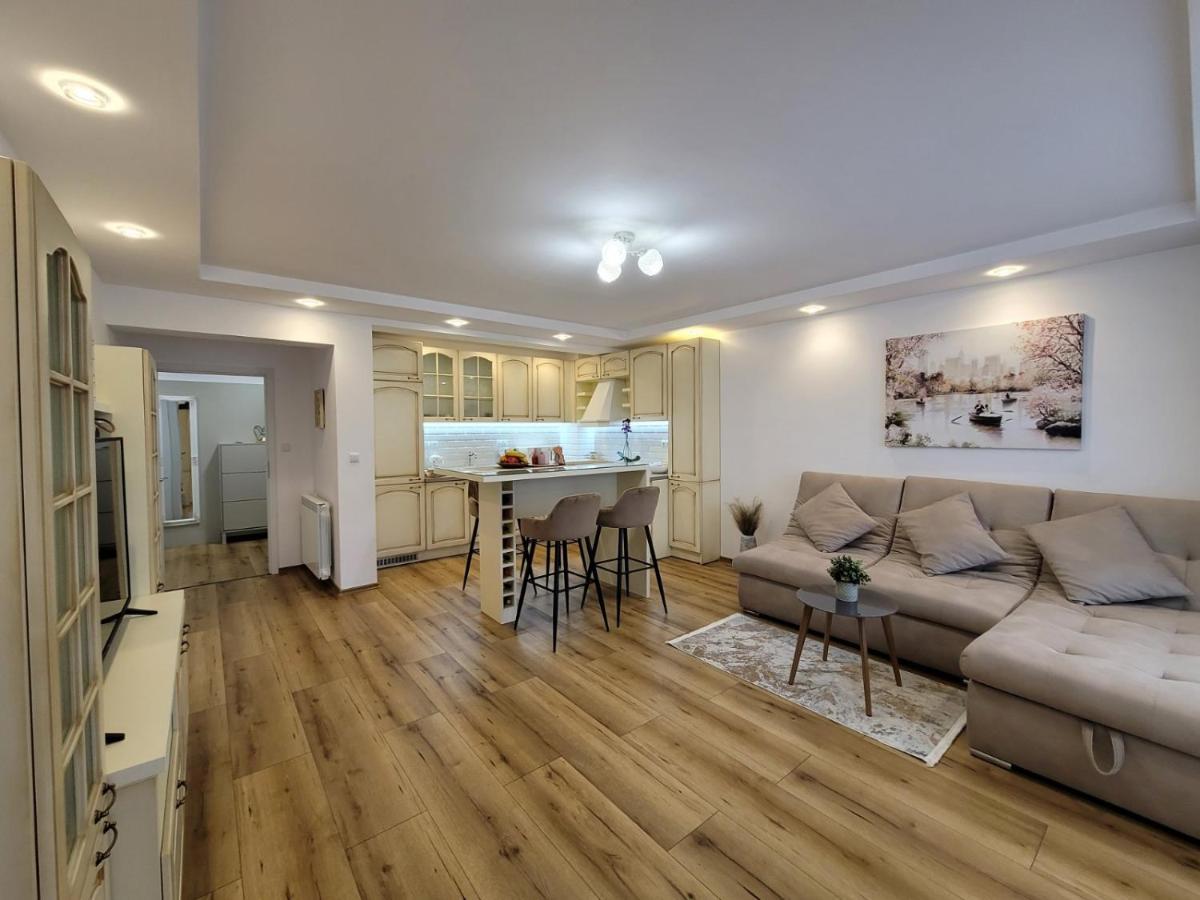 קאזאנלק Vazov Apartment מראה חיצוני תמונה